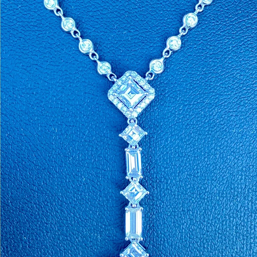 Odelia 5.57ct diamond lariat necklace - Picture 4 of 14